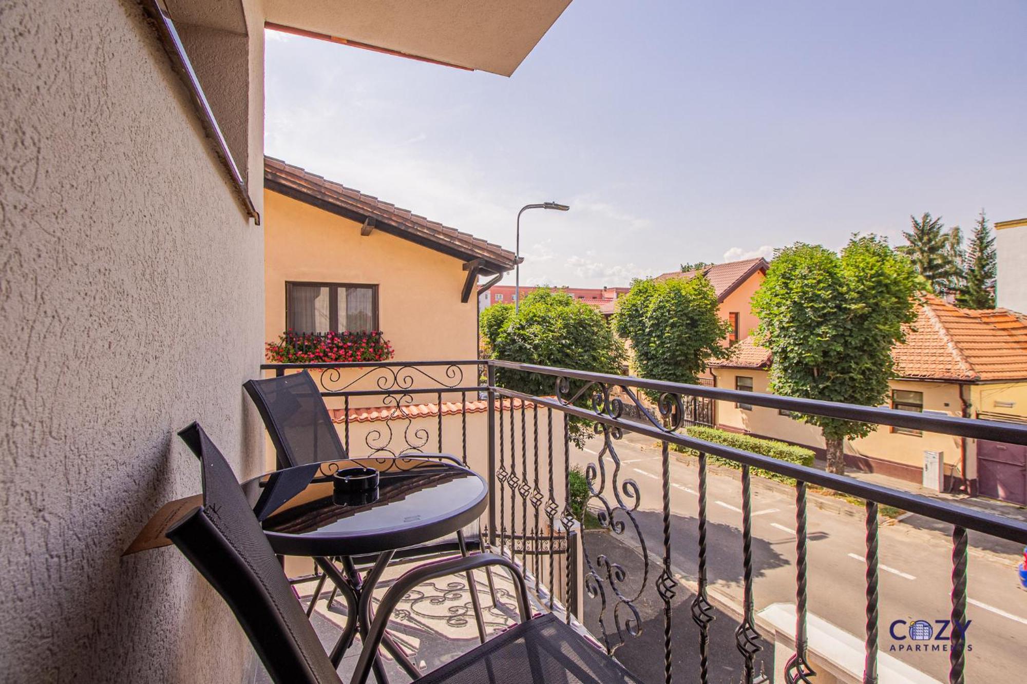 Cozy Brand New Boutique Aparthotel Braşov Exteriör bild